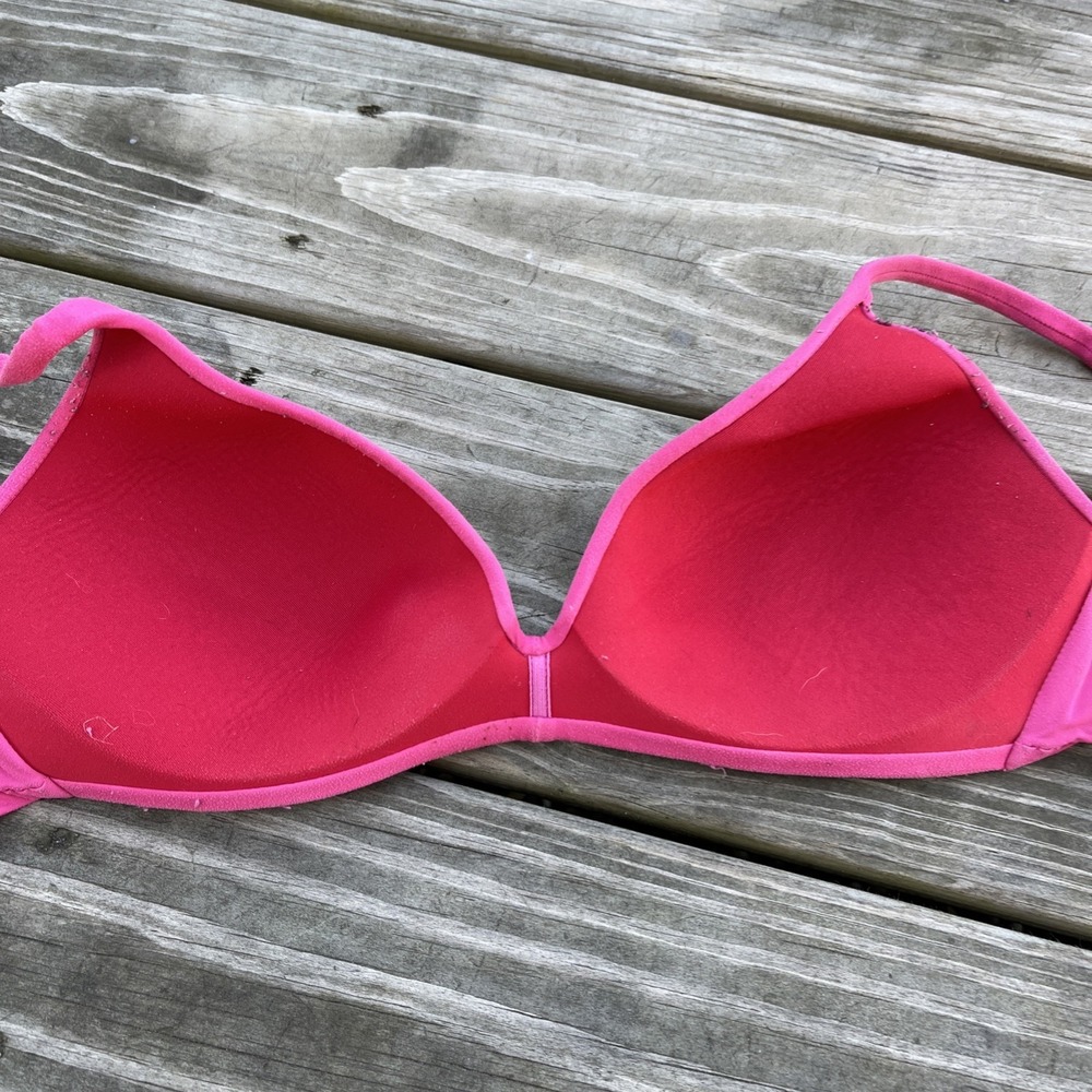 Victorias Secret Body By Victoria IPEX  Solid Pink  Bra 34C  Wireless - Picture 5 of 9